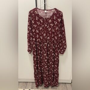 Old Navy Ditsy Floral Maxi Dress